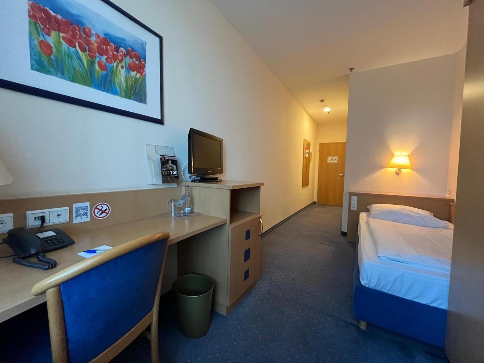 Yors Hotel