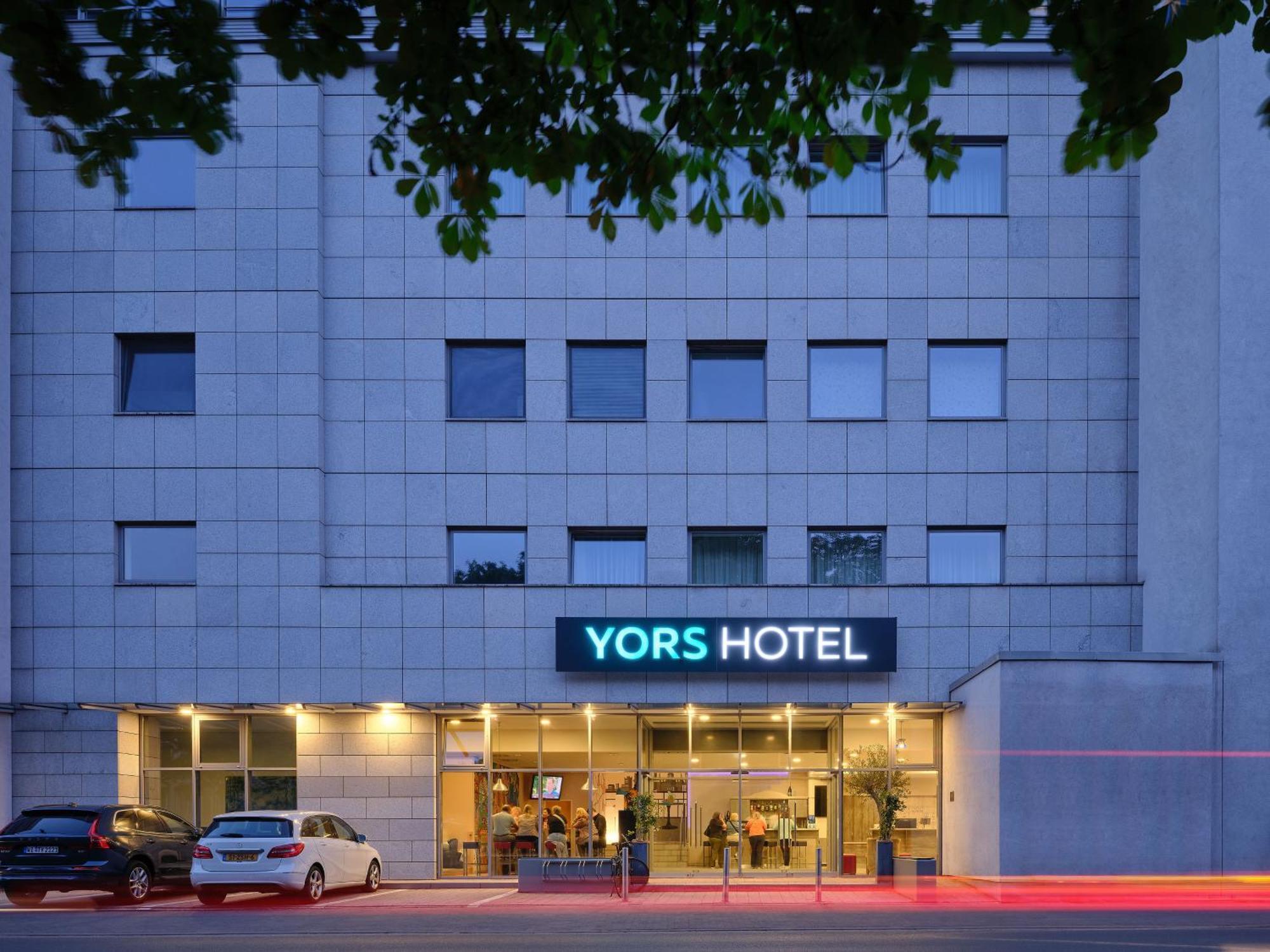 Yors